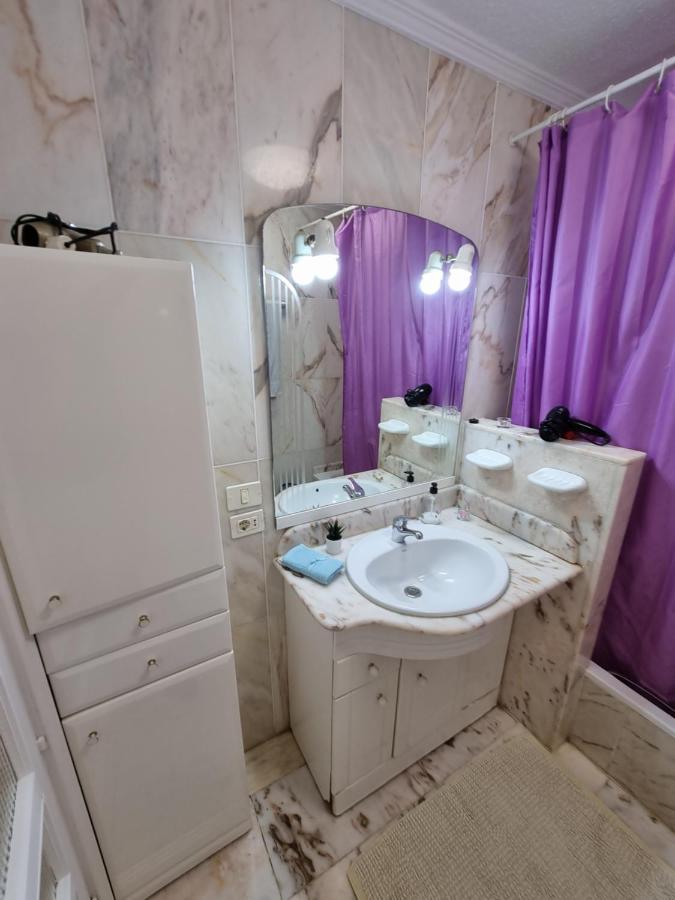 Casa Teide, Ground Floor Apartment Parque Santiago 1, Heated Pool, 100 M To Sea And Beach, Wifi Playa de las Americas  Bagian luar foto