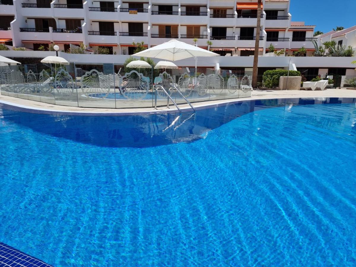 Casa Teide, Ground Floor Apartment Parque Santiago 1, Heated Pool, 100 M To Sea And Beach, Wifi Playa de las Americas  Bagian luar foto