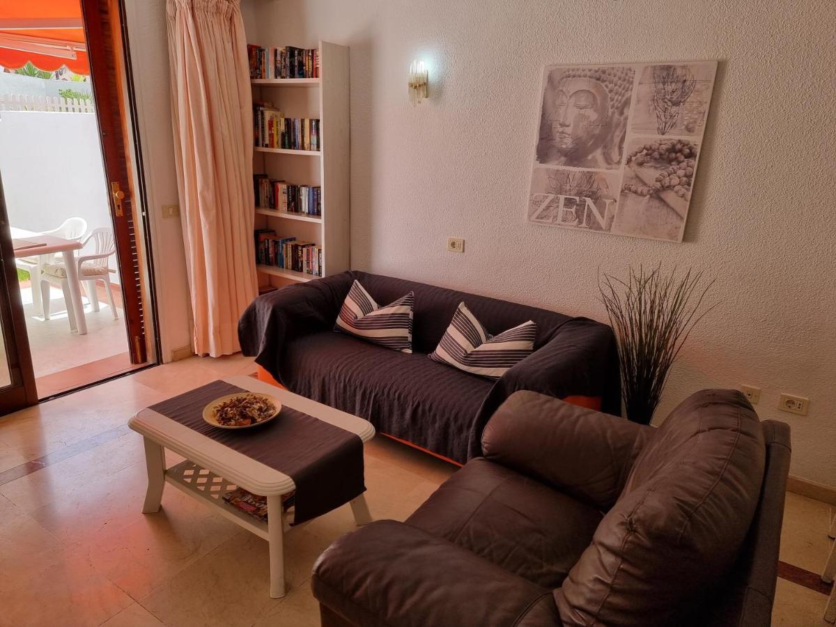 Casa Teide, Ground Floor Apartment Parque Santiago 1, Heated Pool, 100 M To Sea And Beach, Wifi Playa de las Americas  Bagian luar foto